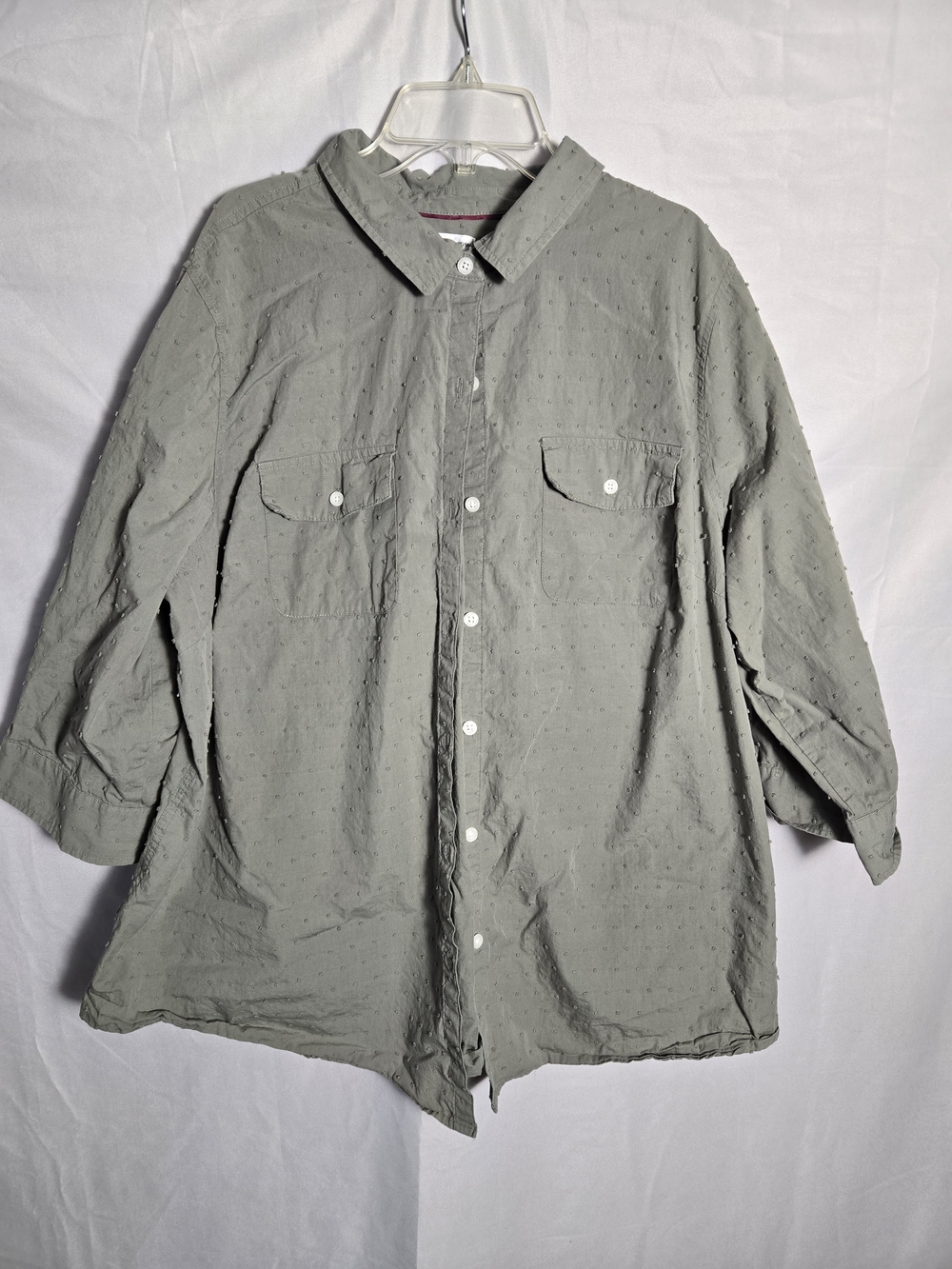 Croft & Barrow shirt Women's 2X top w roll tab top swiss dot accents (#200)